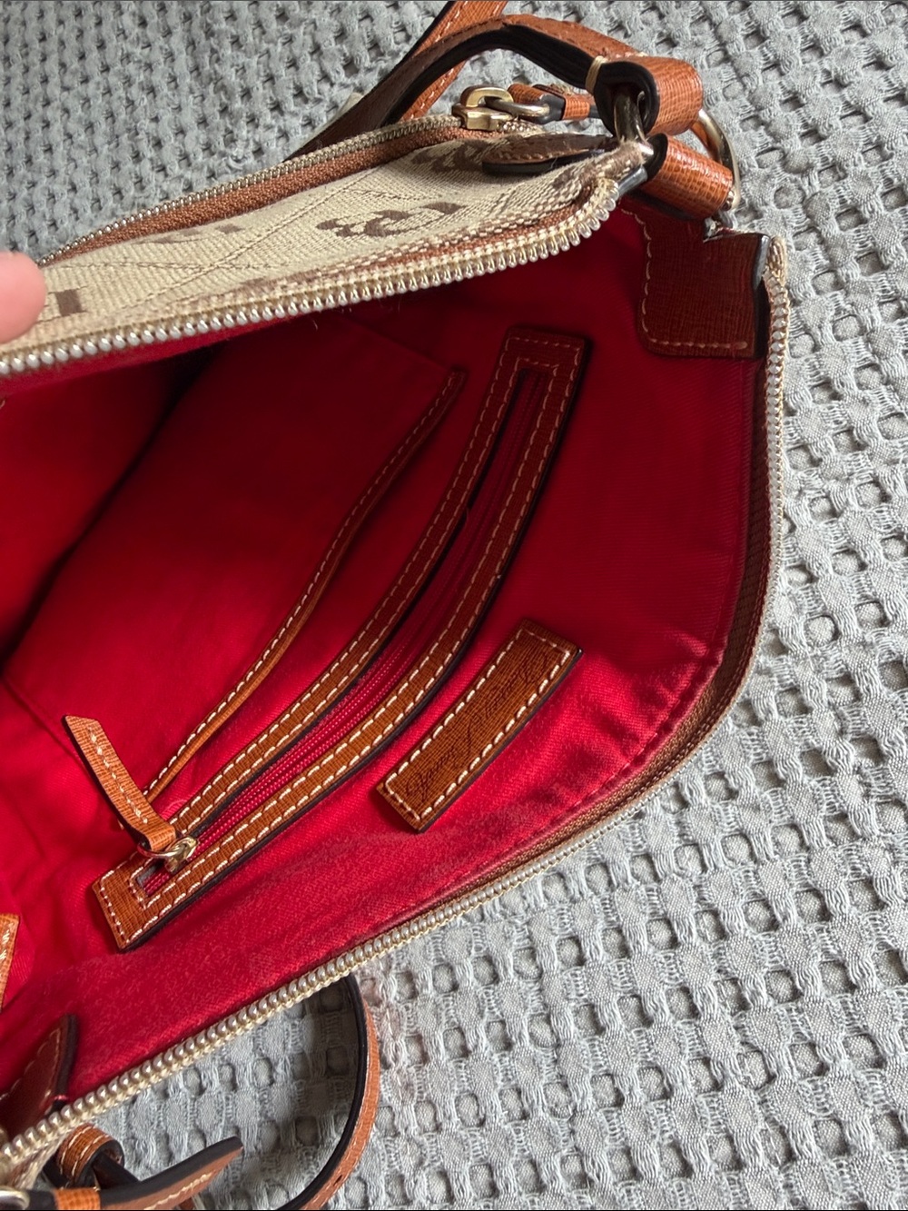 Dooney & Bourke Tan Signature Logo Crossbody with Brown Trim - Picture 3 of 5